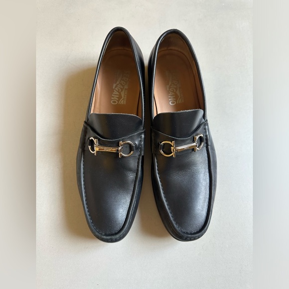 FERRAGAMO Leather authentic men’s shoes - Picture 1 of 7